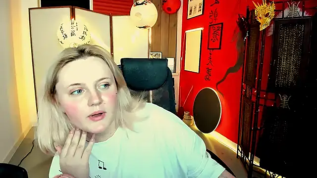 KathyBriggs' Live XXX Chat