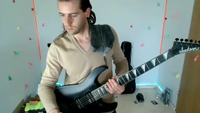 hei_69 Chat XXX in diretta