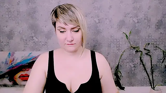 Djullia Live XXX Chat