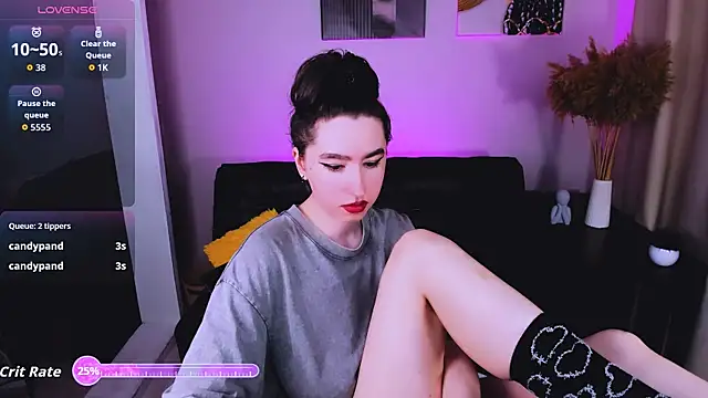 Lily_xBabe Chat XXX in diretta