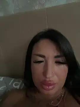 Chat XXX en directo de RuslanaXX