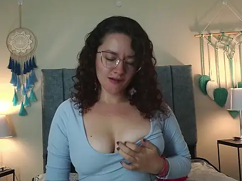 ArtesanaMK 라이브 XXX 채팅