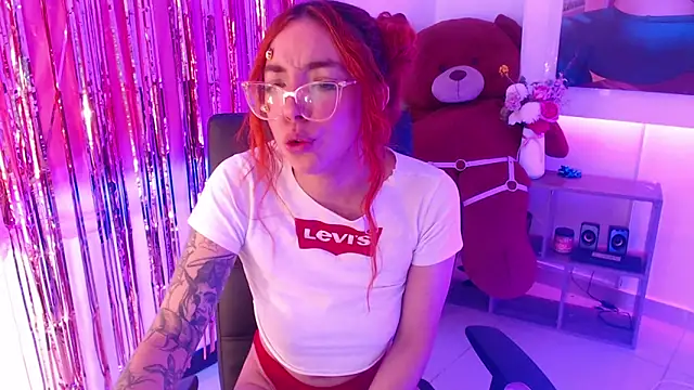 Chatroom XXX en direct de mere_in_redd