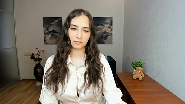 Effy_Royse Adlı Modelin Canlı XXX Sohbeti