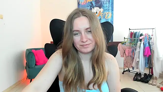 Marisha_Cute Chat XXX in diretta