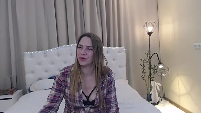 TessaDaybreak's Live XXX Chat