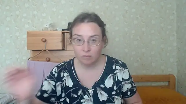 Smart_Rose's Live XXX Chat