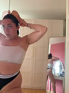 Chloe-ta Live XXX-Chat