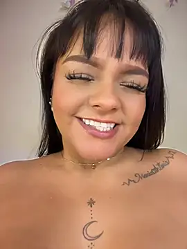EmyiLuxe Webcam show