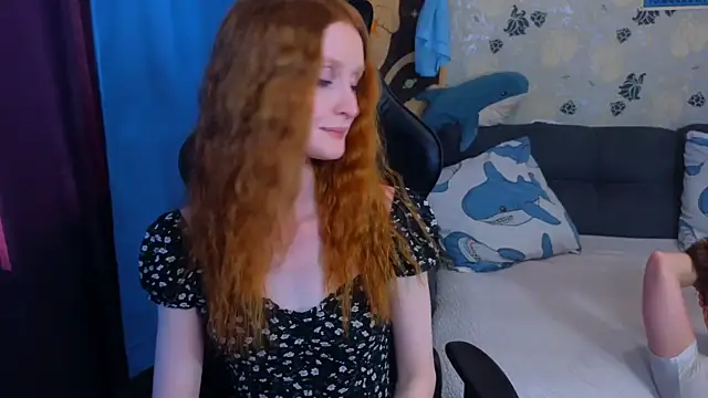 lakmsrrrmrrr's Webcam Show