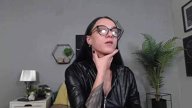 دردشة IzabelllNoir الجنسية المباشرة