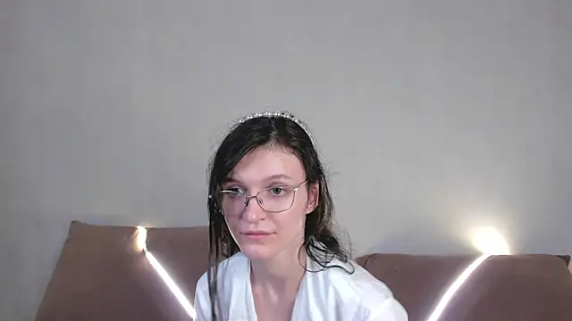 Chatroom XXX en direct de ThoraMarola