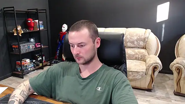 MihasikD Live XXX-Chat