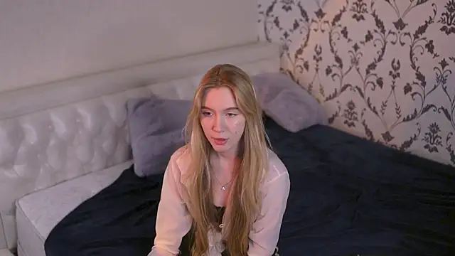 SirenThalassa Adlı Modelin Canlı XXX Sohbeti
