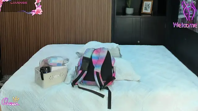 Chatroom XXX en direct de SamaraAnders_