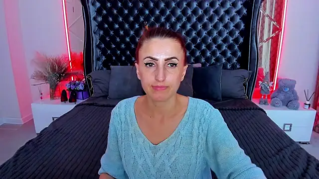Rebecca_Diamond Adlı Modelin Canlı XXX Sohbeti