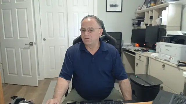 twopeopleinlove webcam show