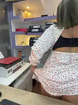 isabella_horney_のライブXXXチャット