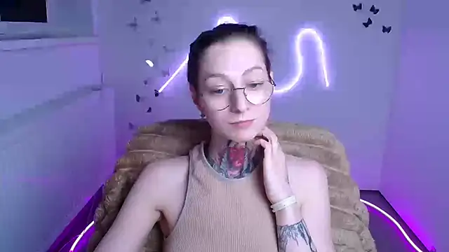 Esmi_Winter's Live XXX Chat