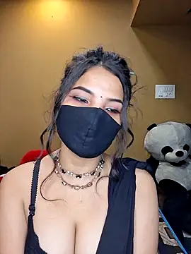 Noor-Bold Live XXX Chat