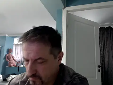 MisterFaithRO Live XXX Chat