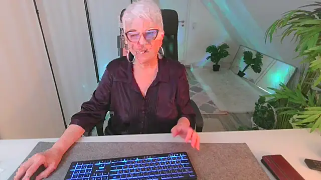 Czat XXX na żywo – LovelyHelena