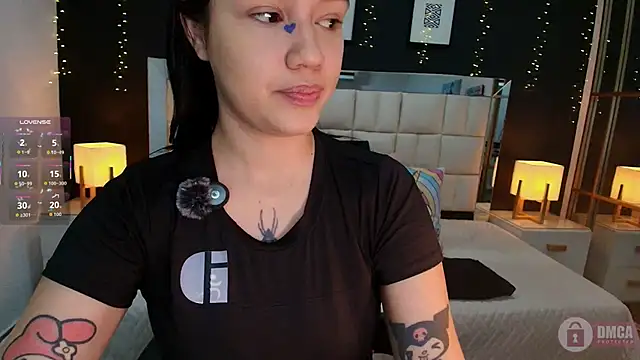 Chatroom XXX en direct de aria_bloomer