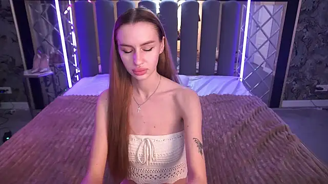 Snow_WhiteeeX's Live XXX Chat