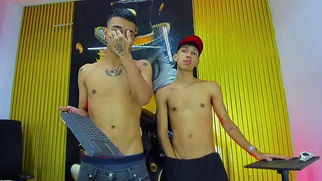 Вебкам-шоу Guys_Latino_Hot