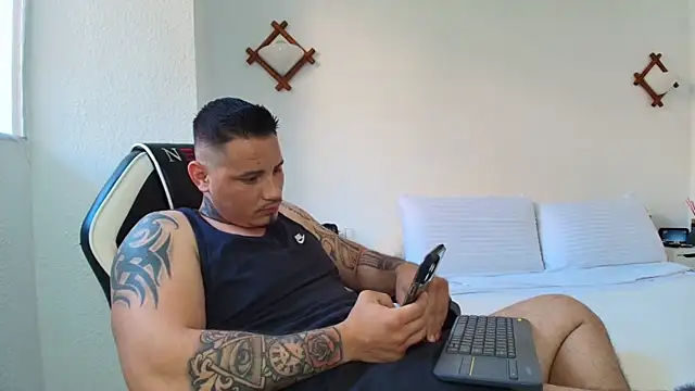 Valen_Domのウェブカメラショー