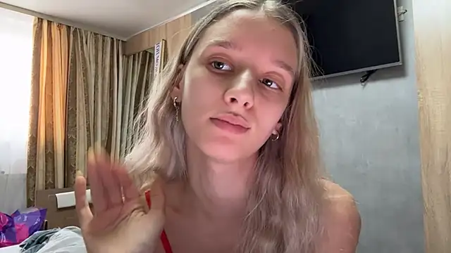 Tiffany_Blom's Webcam Show