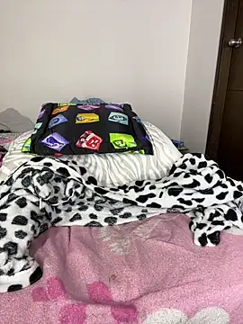 sandylau Adlı Modelin Canlı XXX Sohbeti