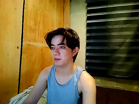 steinny_ Pertunjukan Webcam