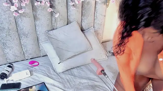Czat XXX na żywo – Chleo__