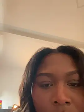 DestinyTornn's Live XXX Chat