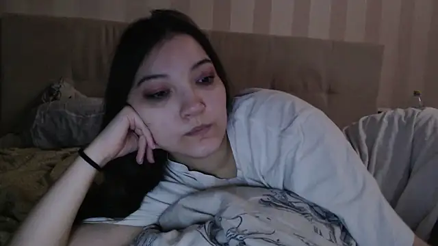 Chat +18 de AlisaDevis ao vivo