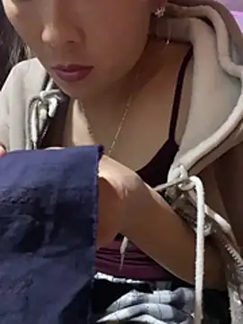 Mimi_pussy Adlı Modelin Canlı XXX Sohbeti