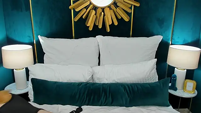 PalmLora1 Adlı Modelin Canlı XXX Sohbeti