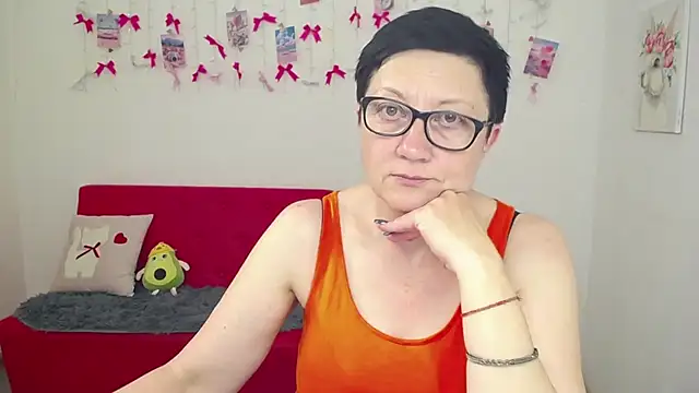 Chat XXX en directo de EmilyL0ve