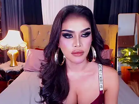 nikkieviolante 现场XXX聊天