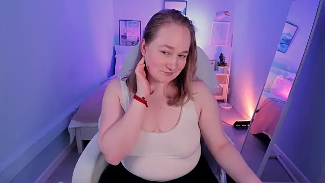 Chat +18 de Kitty_Rest_ ao vivo