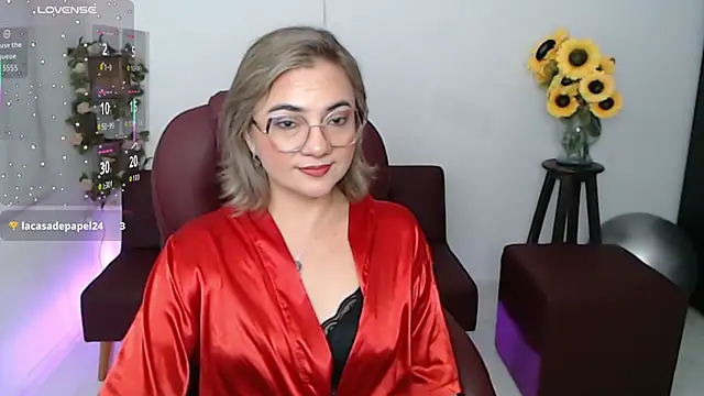 Chatroom XXX en direct de ana_milf