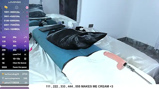 عرض كام Benjamin_Buster