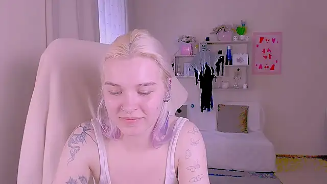 Chat +18 de Hot_Blonda ao vivo