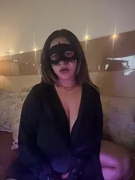 Classy-Bossy Live XXX Chat