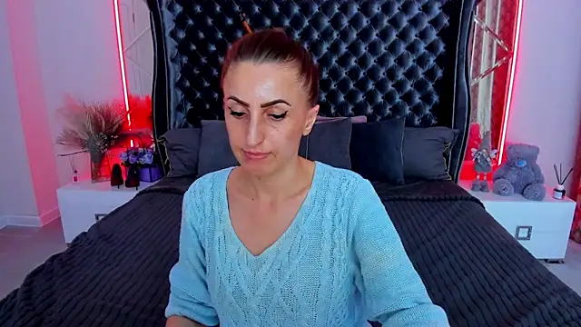 Rebecca_Diamond live XXX chat