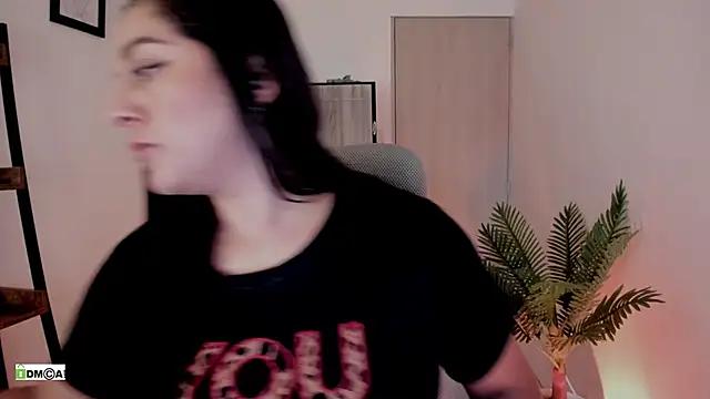 urcute_kitten Chat XXX in diretta