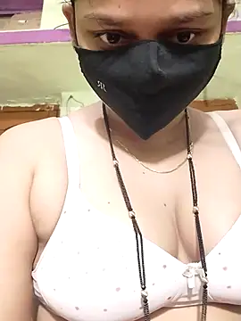 Priyanka_30 Live XXX-chat