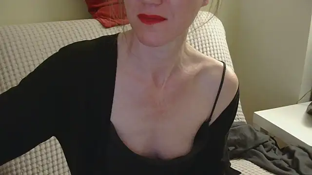 HannaAX – Naživo XXX chat