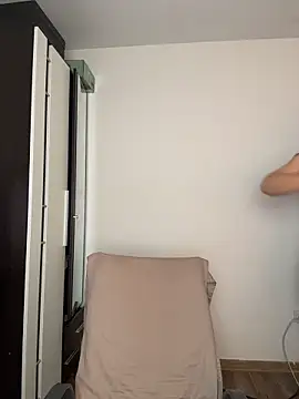 Živý XXX chat Lucy_doll22